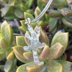 NAVAJO Ruth Ann Begay Sterling Silver Lizard Pendant NECKLACE